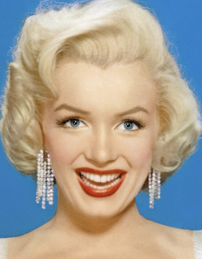 Вазелин на веки и сон голышом: 7 необычных секретов красоты Мэрилин Монро