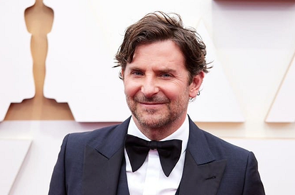 Преобразился ради роли: поклонники не узнали Брэдли Купера на новых фото