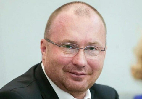 Открестился от отца: сын Жириновского сменил свое имя, фамилию и даже отчество