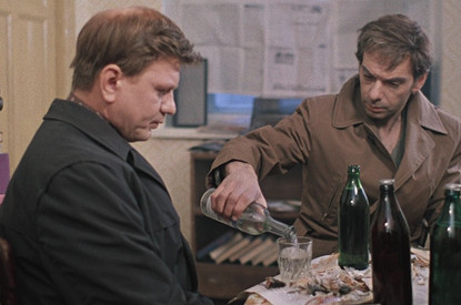 «Протрезвеешь — и поговорим»: что делать, если у мужа зависимость