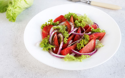 Салат из помидоров с ароматным маслом