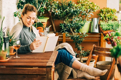 Как сделать дачный участок красивым и уютным: 25+ нескучных идей для дома и сада