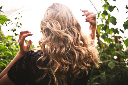 Ополаскивание рисовой водой: как сделать волосы красивыми и блестящими в домашних условиях