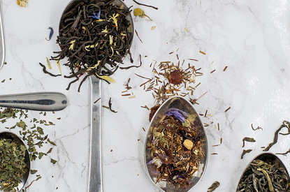 С гибискусом или матча: какой чай тебе подходит по знаку зодиака