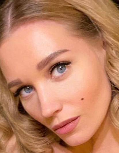 «Меня в кино все время пытаются раздеть. Даже на озвучке»: Кристина Асмус сделала признание