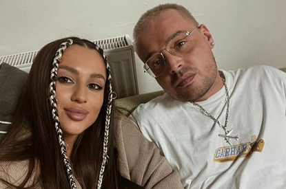 Жена Гуфа показала редкое фото рэпера с дочкой