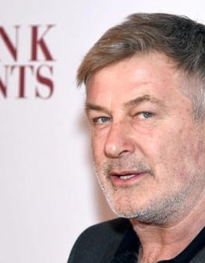 Дочь Алека Болдуина впервые рассказала об изнасиловании в подростковом возрасте