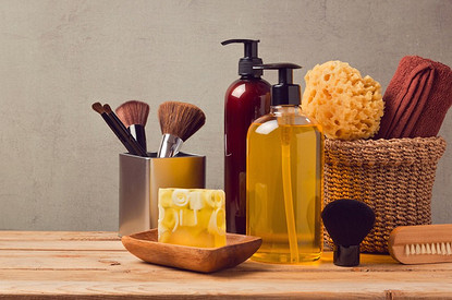 Срок негодности: как правильно хранить косметику летом