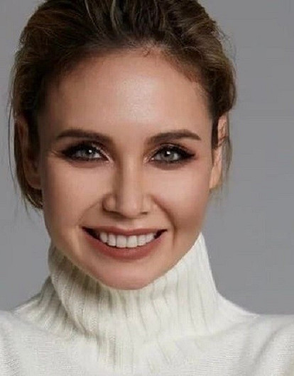 Трудные отношения с отцом, слухи о романе с Орландо Блумом и не только: 16 интересных фактов о Ляйсан Утяшевой