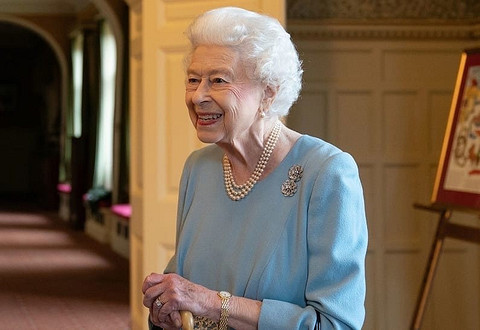 Елизавета II пропустит службу в честь ее платинового юбилея из-за проблем со здоровьем