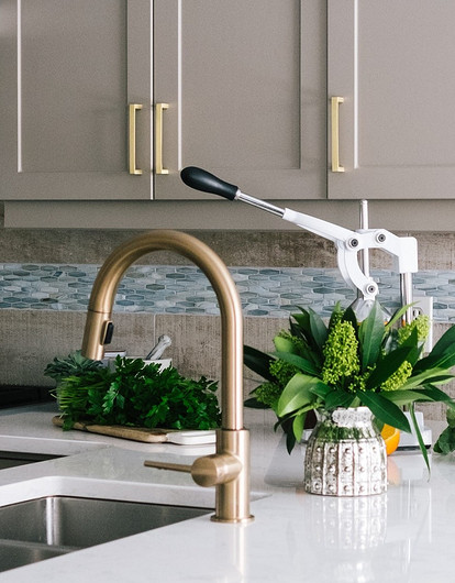 Распахнуть окно богатства и закрыть форточку бедности: как правильно обустроить кухню по фэншуй