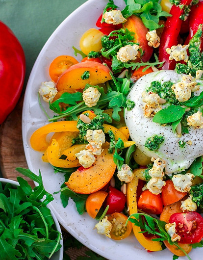 Овощное безумие: 4 салата с неожиданными сочетаниями продуктов