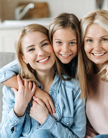 От 13 и старше: как ухаживать за кожей в разные возрастные периоды и при чем здесь гормоны