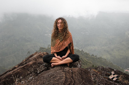 5 тибетских упражнений для вечной красоты и молодости