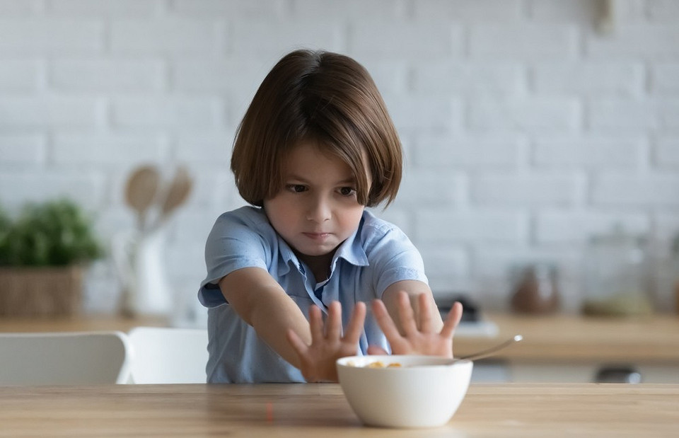 Прикормили: 5 правил перевода ребенка от детского пюре к взрослой пище