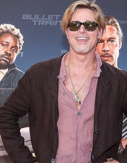 Брэд Питт пришел на премьеру своего нового фильма в юбке