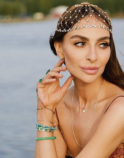 «Стала похожа на анорексичку»: Екатерину Варнаву раскритиковали за худобу на новых фото