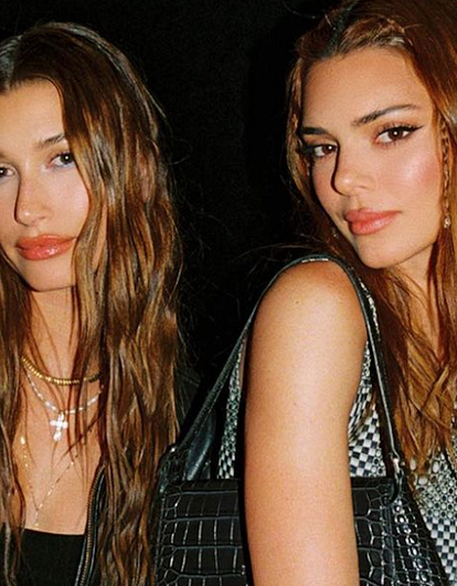 Косички в стиле 90-х: как повторить самую трендовую прическу этого лета