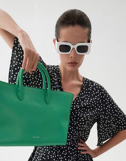 7 вариантов модных сумок, в которые влезет все и даже больше