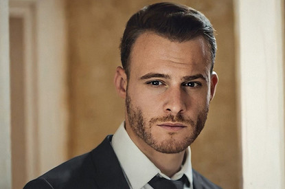 Почему так много девушек без ума от Серкана Болата: взгляд психолога