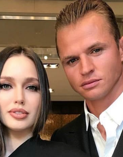 В Сети обсуждают проблемы в браке Дмитрия Тарасова