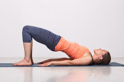 8 упражнений на растяжку, которые облегчат боль в спине