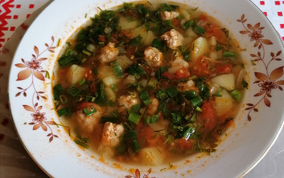 Супчик с помидорами