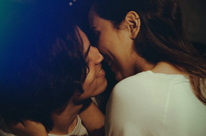 Не только для подростков: почему нам всем полезно практиковать петтинг (и что это такое на самом деле)