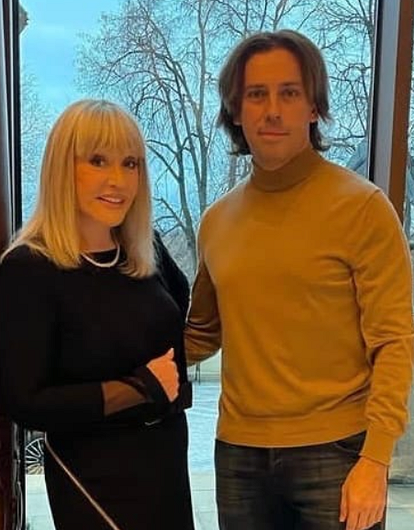 «Уже скучаю»: Максим Галкин опубликовал архивное фото с Пугачевой