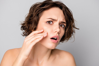 Попасть точно в цель: можно ли давить прыщи и как избавиться от них навсегда