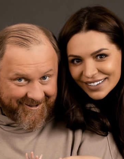 Жена Константина Ивлева показала фото до пластики