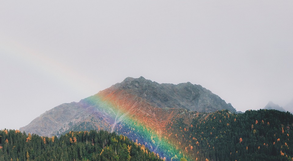 Увидеть радугу: какие приметы и суеверия связаны с семицветной дугой в небе