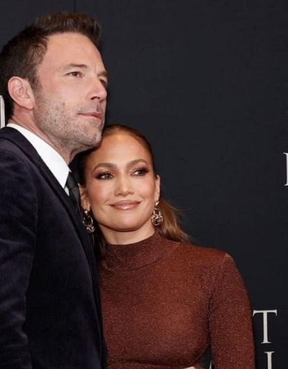 Стало известно, кто проведет вторую свадьбу Дженнифер Лопес и Бена Аффлека