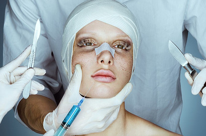 Пластические операции, которые старят и удешевляют образ