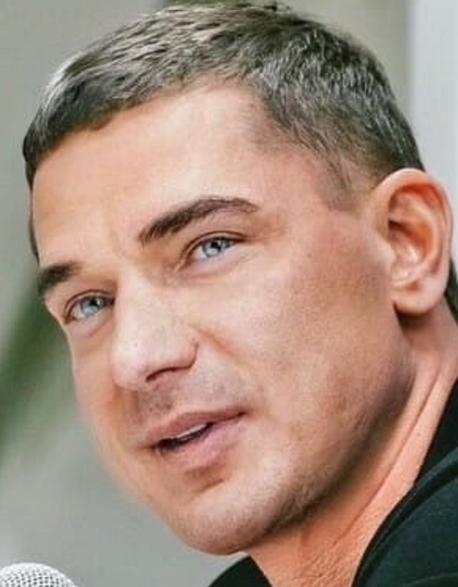 Курбан Омаров показал фото возлюбленной, с которой был после разрыва с Бородиной