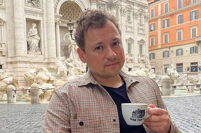 Звезда «Универа» Андрей Гайдулян выполняет домашние обязанности за супругу