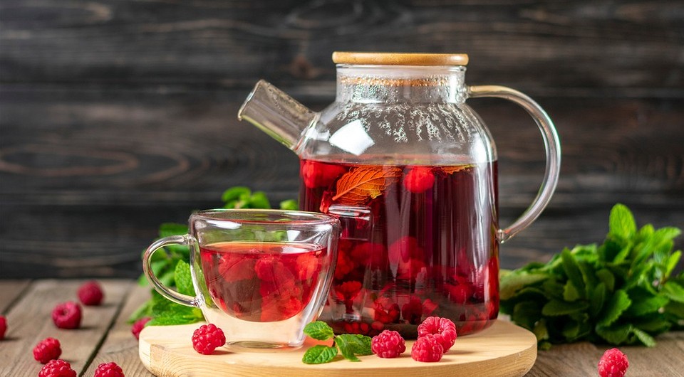 Чай из листьев малины: в чем польза и как приготовить