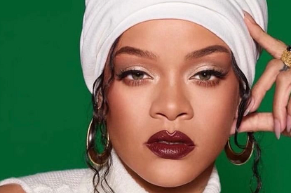 Рианна приняла участие в откровенной фотосессии после родов