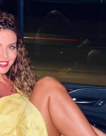 «Добро пожаловать, малыш»: Анна Седокова показала нового члена семьи