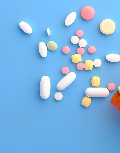 7 способов сэкономить на лекарствах без риска для здоровья