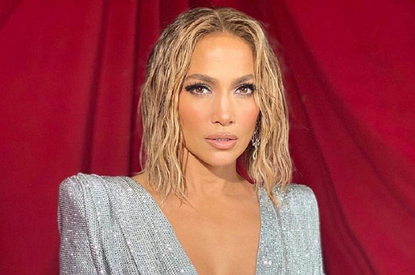 Дженнифер Лопес показала первые фотографии со свадьбы