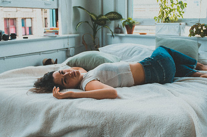 «Спонсор моих талантов — прокрастинация»: истории людей, которые до последнего откладывают важные дела (и не жалеют об этом)