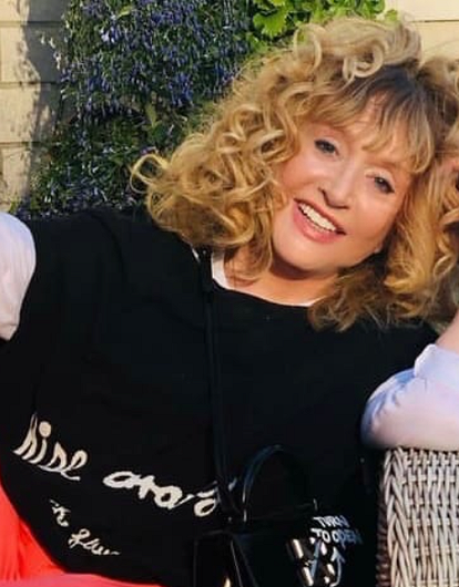 «Отпуск кончился»: Алла Пугачева вернулась в Россию