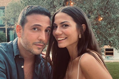 Звезда сериала «Запах клубники» Демет Оздемир вышла замуж