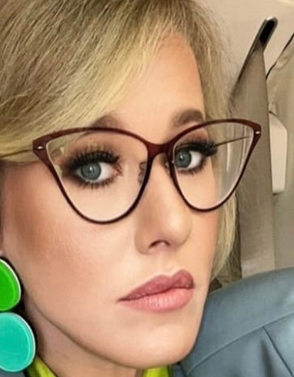 Ксения Собчак высмеяла откровенные фото Ольги Бузовой