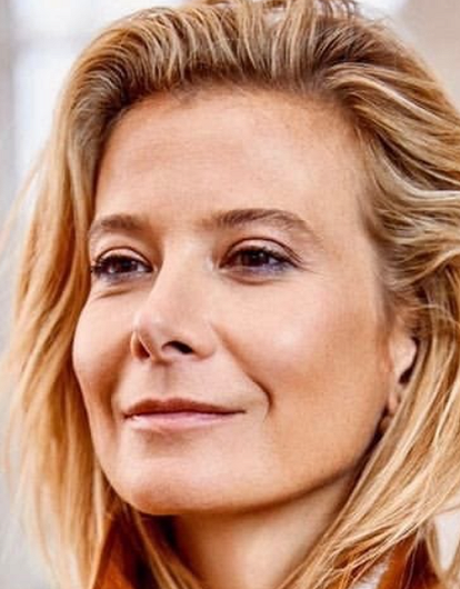 Юлия Высоцкая отменила свои спектакли из-за проблем со здоровьем