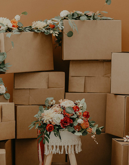 Подарок на свадьбу молодоженам: 20 оригинальных идей