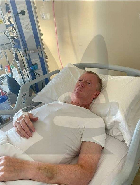 Ксения Собчак показала фото Чубайса из больницы