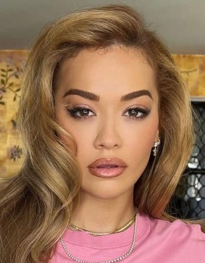Рита Ора вышла замуж за режиссера Тайка Вийтити