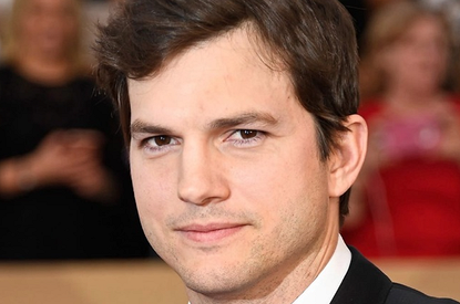 «Лишился зрения и слуха»: Эштон Катчер борется с аутоиммунным заболеванием